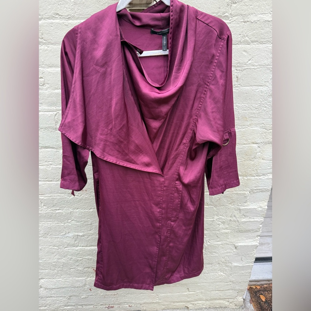 Gorgeous burgundy BCBG Max Azria wrap dress EUC